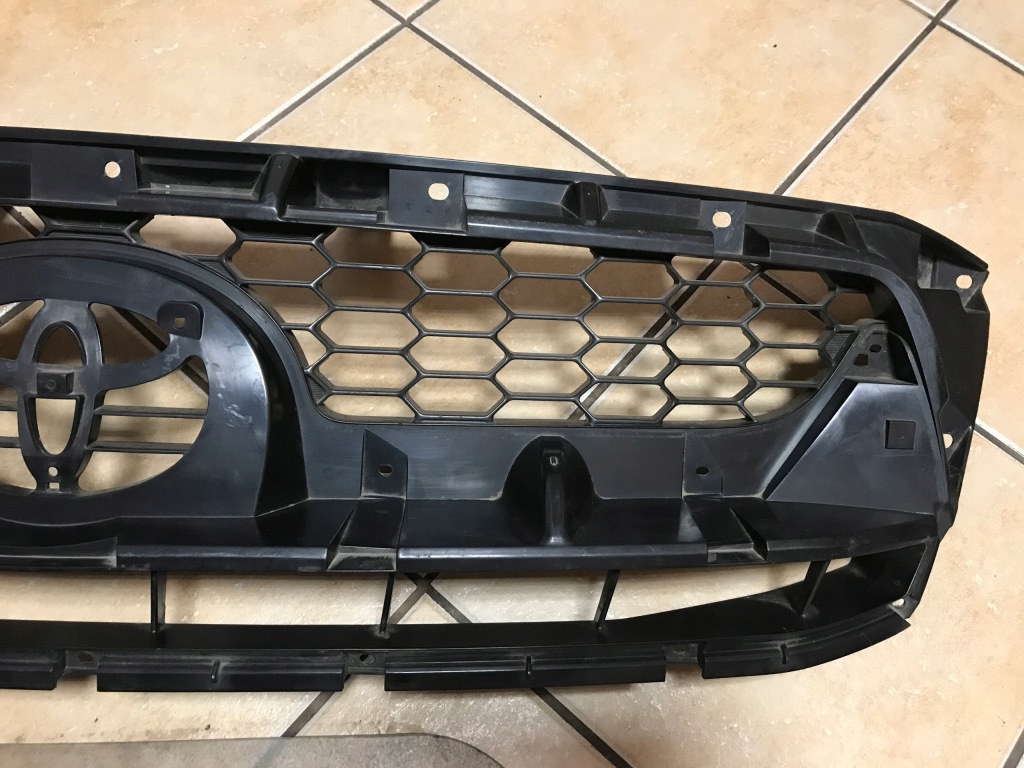 фото №10, Toyota hilux 2009-12 решётка радиатора решётка радиатора хром idealna