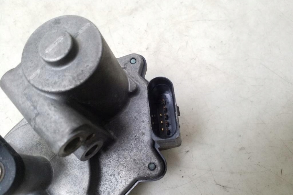 фото №5, Моторчик заслонка коллектор впускной audi q7 4l 059129086l 3.0l дизель