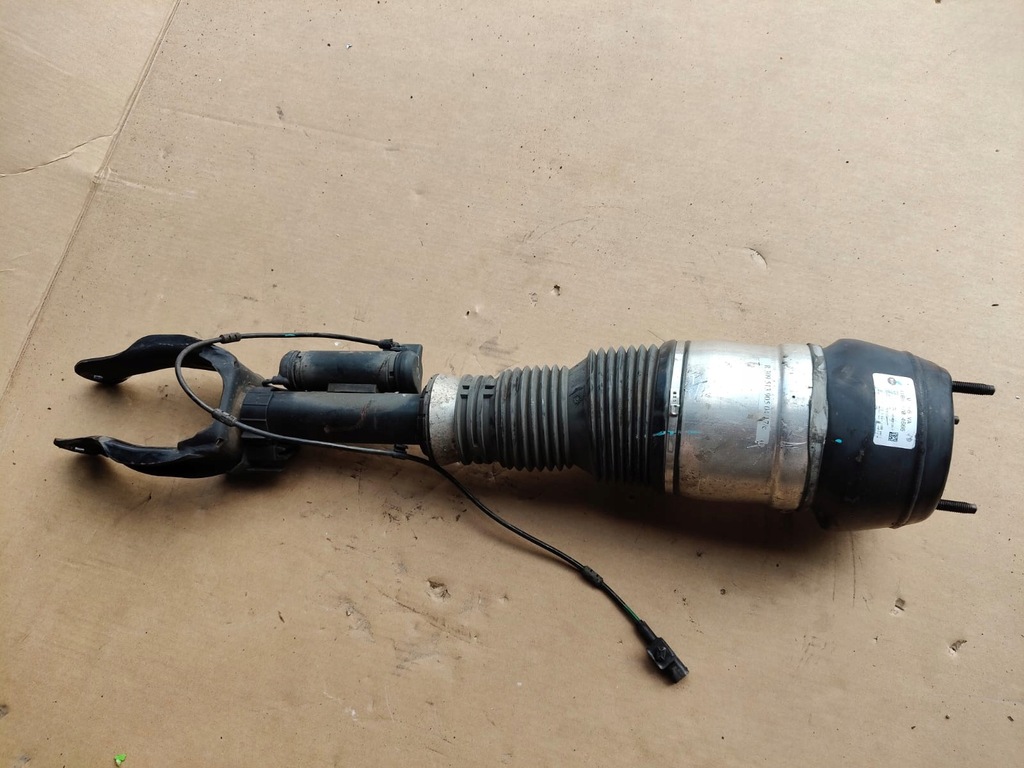 фото №2, Амортизатор передний правый mercedes gls x166 a1663204666