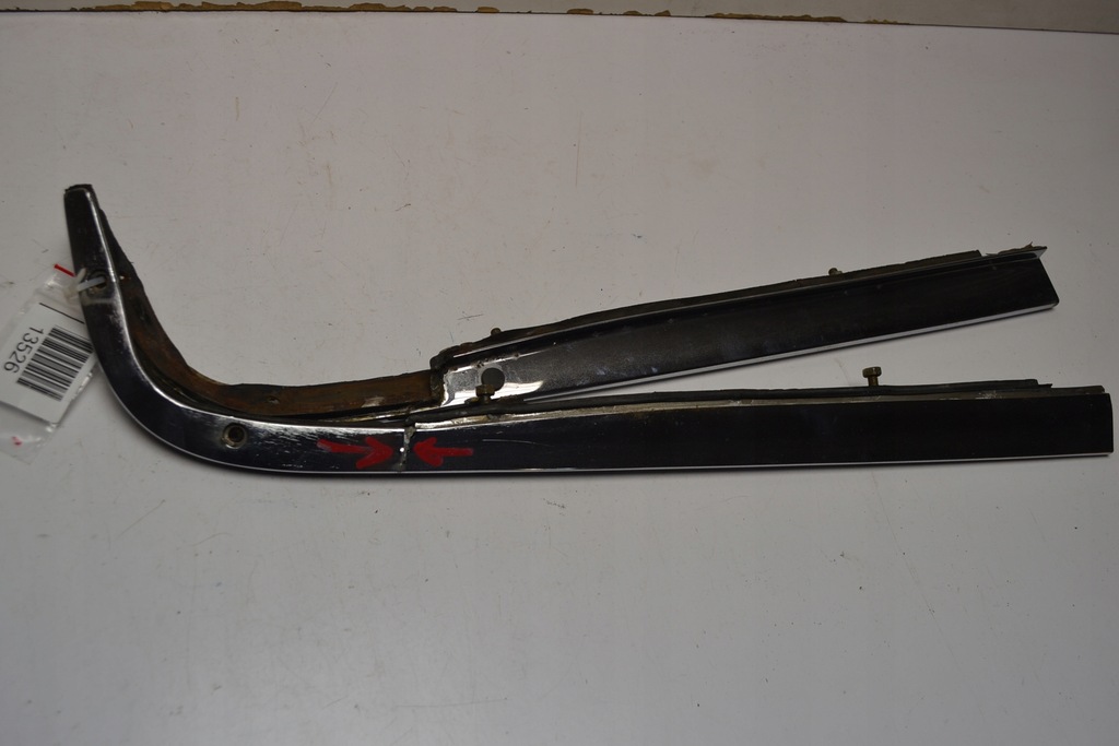 фото №6, Mercedes w116 накладки уголок задняя nad лампы p + l