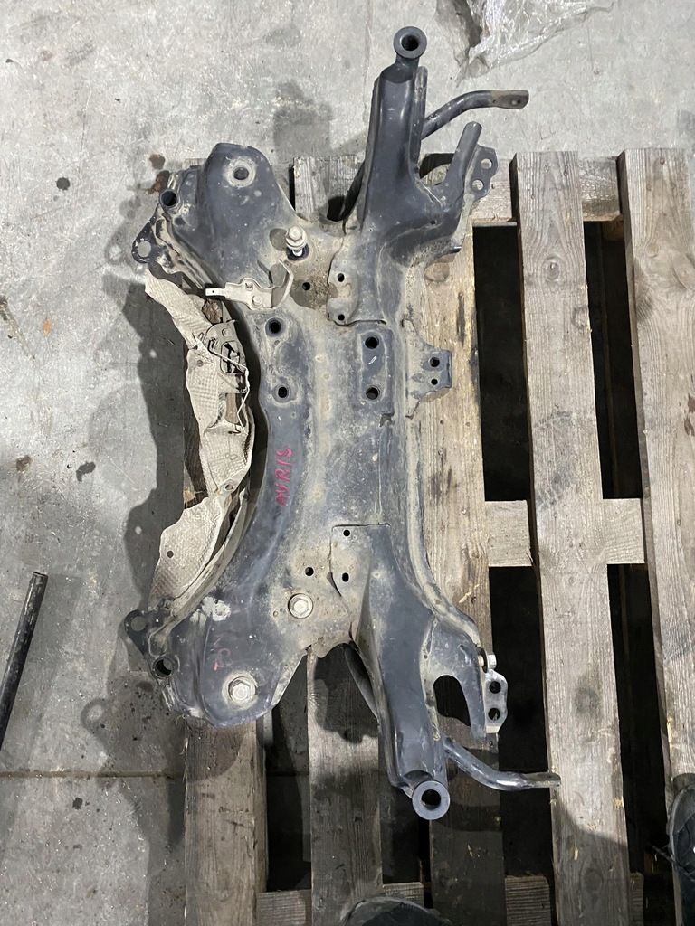 фото №1, Toyota auris ii подрамник подрамник