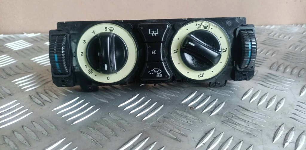 фото №1, Панель обдув mercedes a1708300885