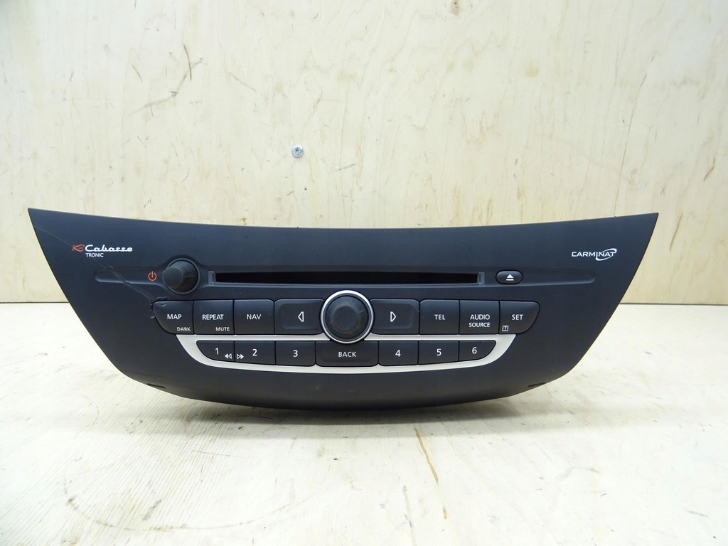 фото №1, Renault laguna iii радио заводской 281155881r