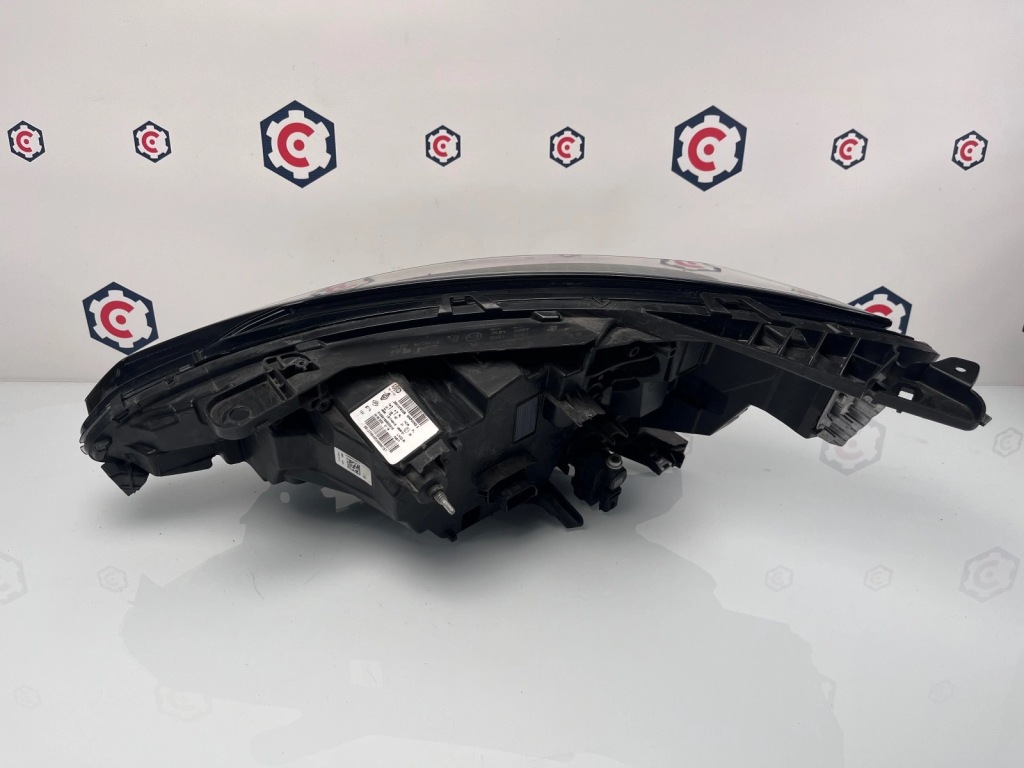 фото №5, Лампа права перед renault clio v full led