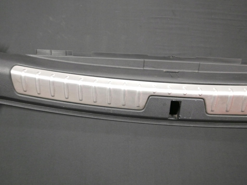 Купить Bmw x6 f16 накладка корпус порог багажника 7314704