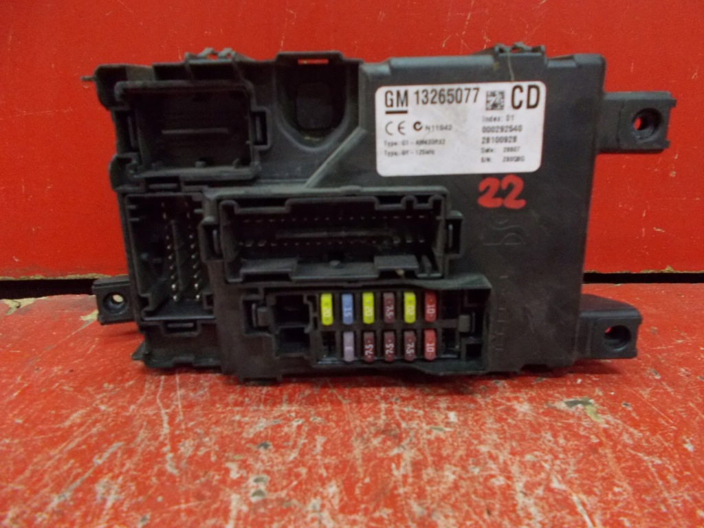 фото №1, Opel corsa d 06-14 13265077 коробка запобіжників модуль