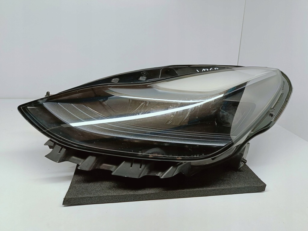 Купити Tesla model 3 y рестайлінг  20- фара ліва перед передня full led європа  1514952-00-d
