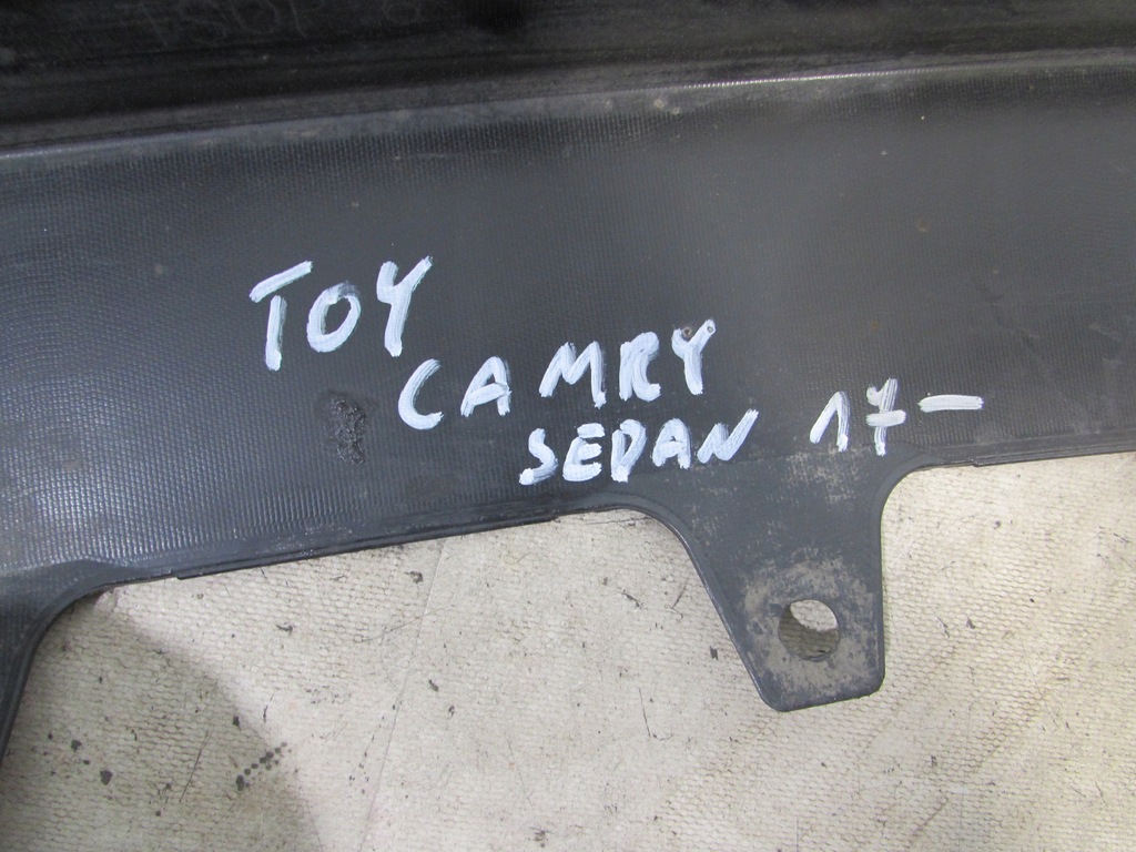 фото №8, Спойлер накладка бампера задняя toyota camry sedan