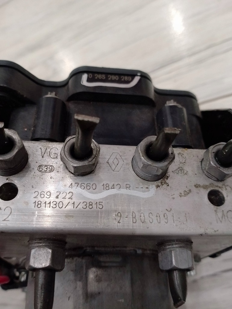 фото №4, Насос abs renault clio iv 476601842r