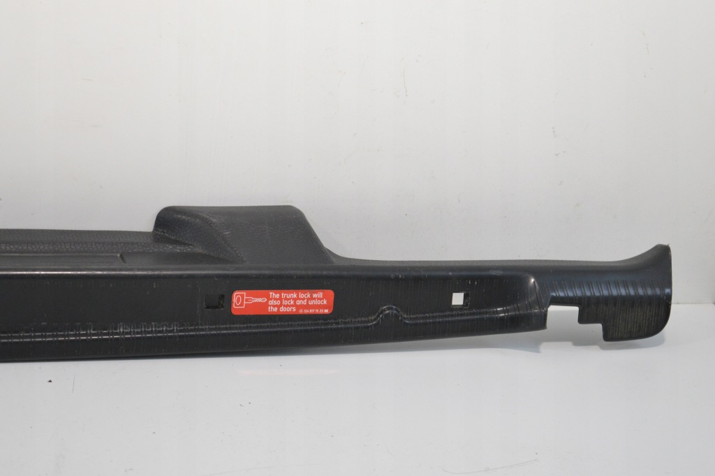 Захист поріг край багажника mercedes r129 sl 1296980089 Оригінал