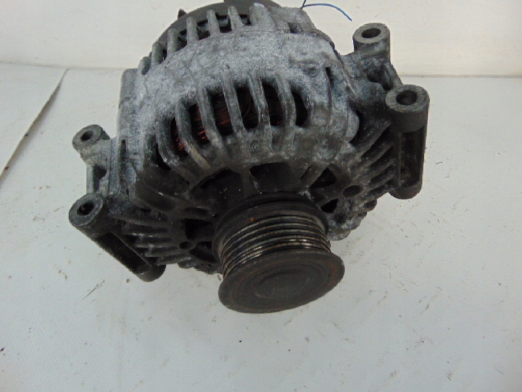 фото №1, Audi a4 генератор ---