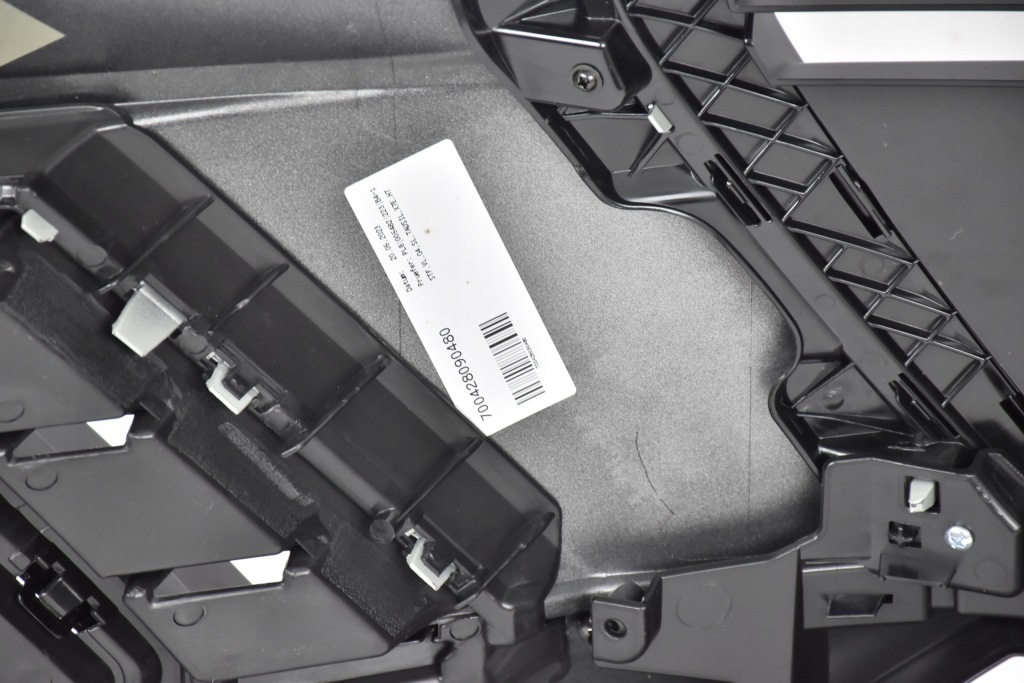 Купити Audi q3 2018- 83a 83f s-line бампер передній