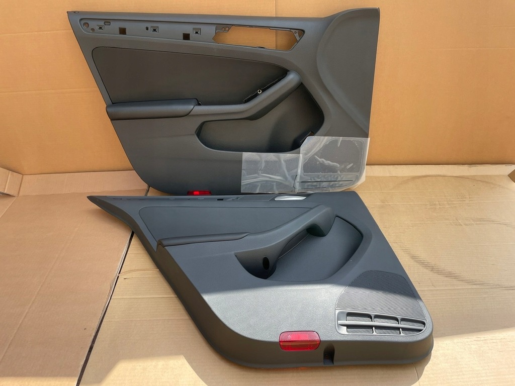 фото №12, Сидіння з підігрівом шкіра оббивка vw jetta 5c lift