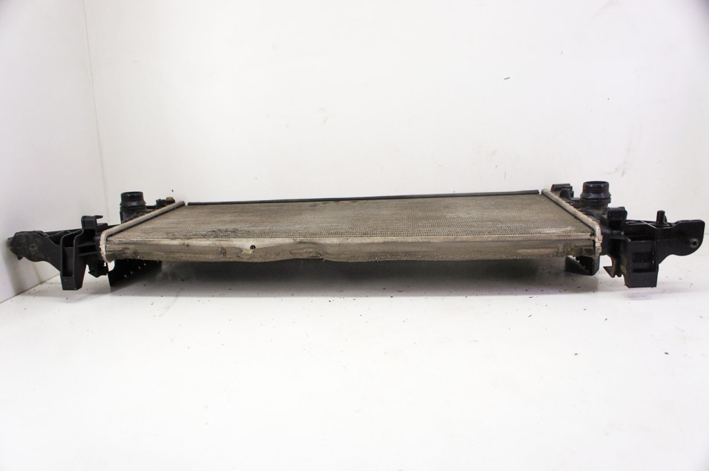 Oi036 opel astra k v 1.6d радіатор води Недорого