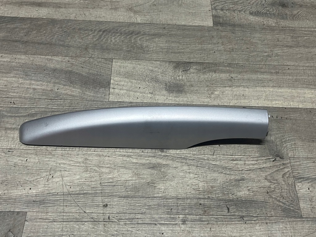 Купити Ford kuga mk1 накладка заглушка накладка рейлінг правий задні права