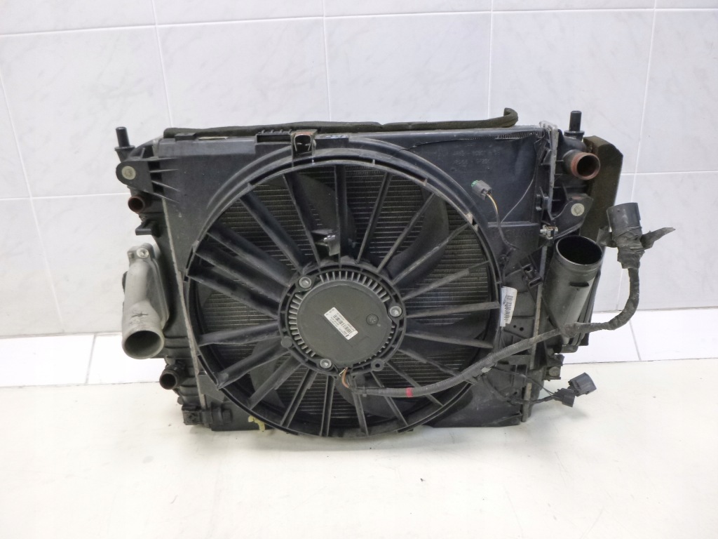 Jaguar xf комплект радіатор вентилятор ic kli 2.7d Зі Шроту