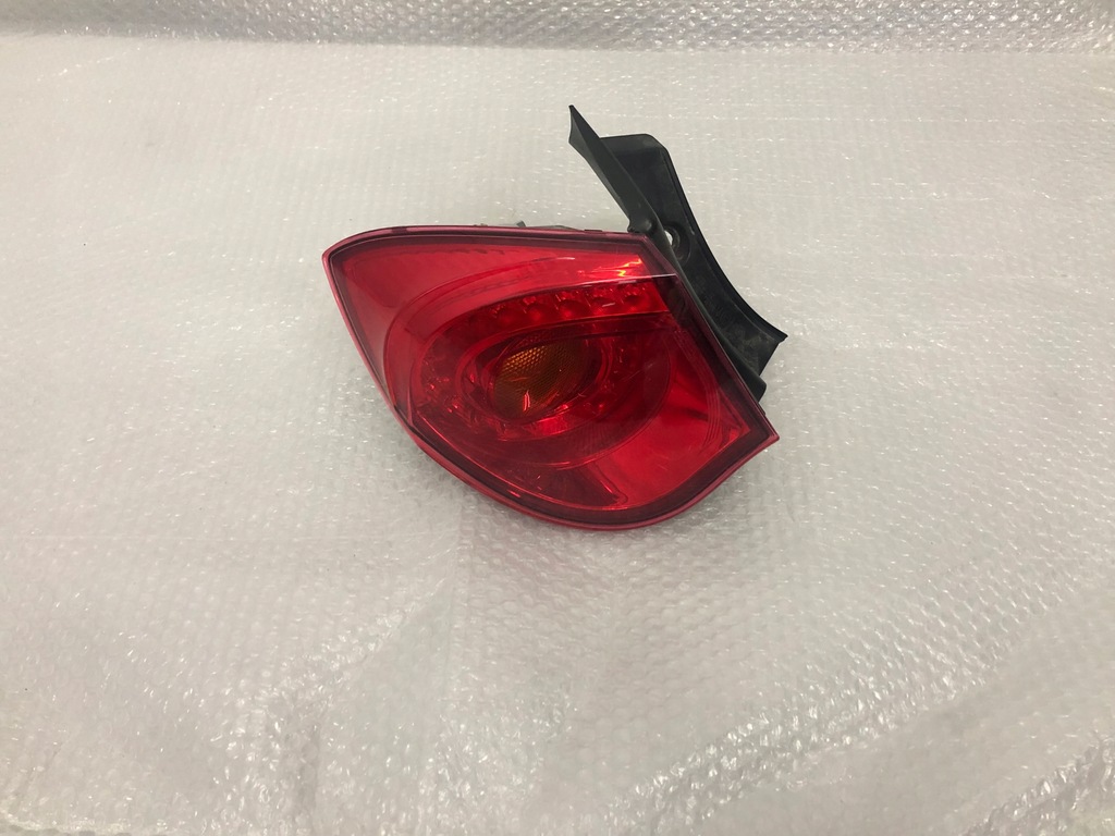 фото №1, Alfa romeo giulietta лампа левая задняя задняя led euro