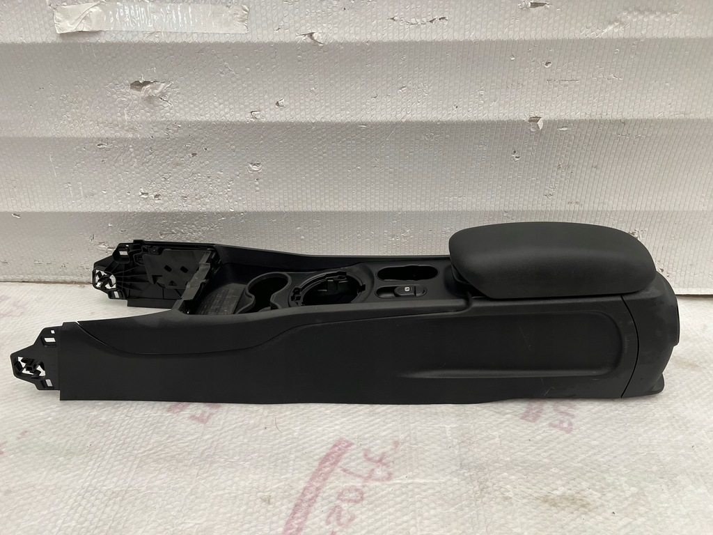 фото №1, Подлокотник туннель средний mini clubman f54