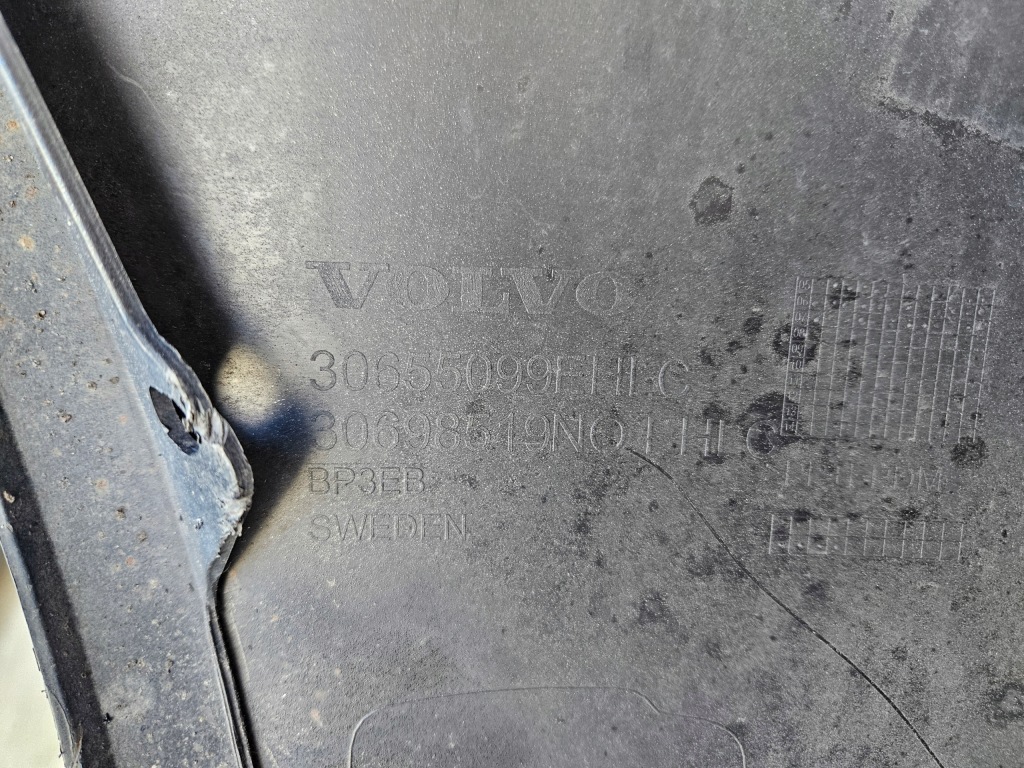 Бампер перед передний volvo s80 ii 30655099 полный хороший org + решётка радиатора Доставка