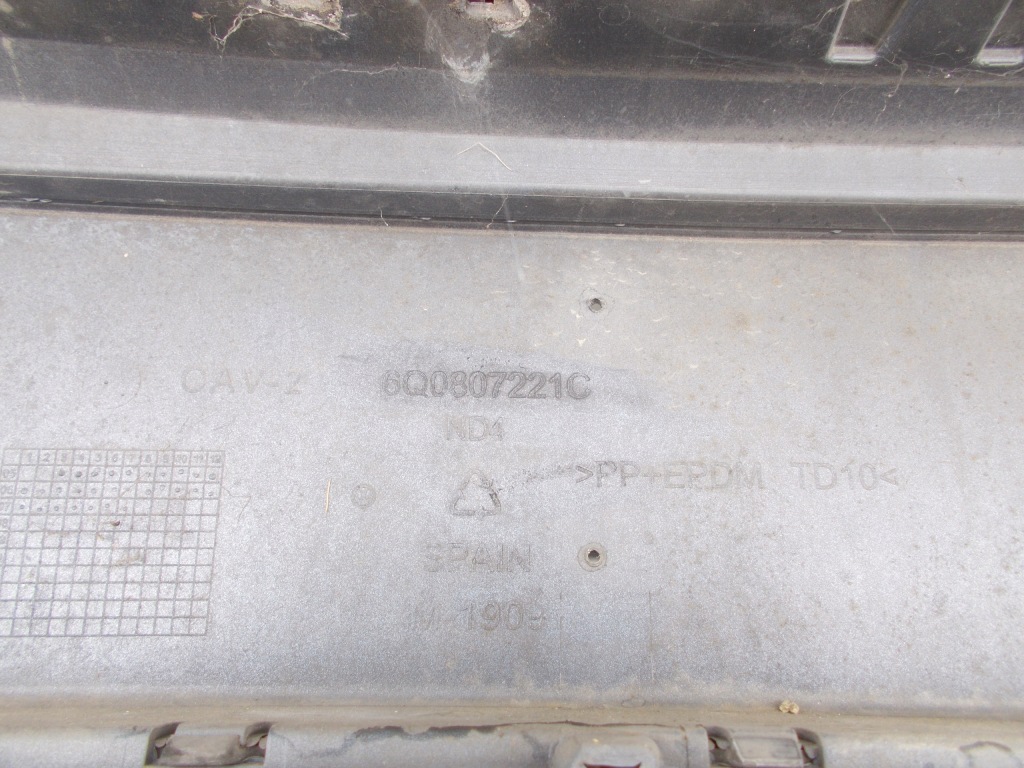 фото №15, Бампер передний перед vw polo 9n 6q lift 2005-2008 6q0807221c la5r