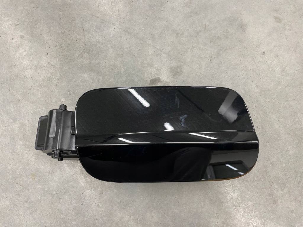 фото №1, Механизм крышка заливной топлива a6 c8 ly9t дизель