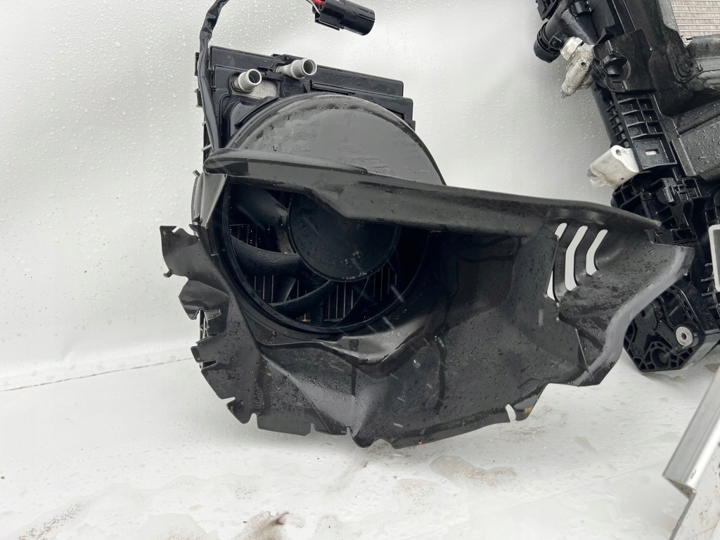 Ремінь передній підсилювач комплект радіатор вентилятор volvo xc90 2 t8 hybrid Доставка