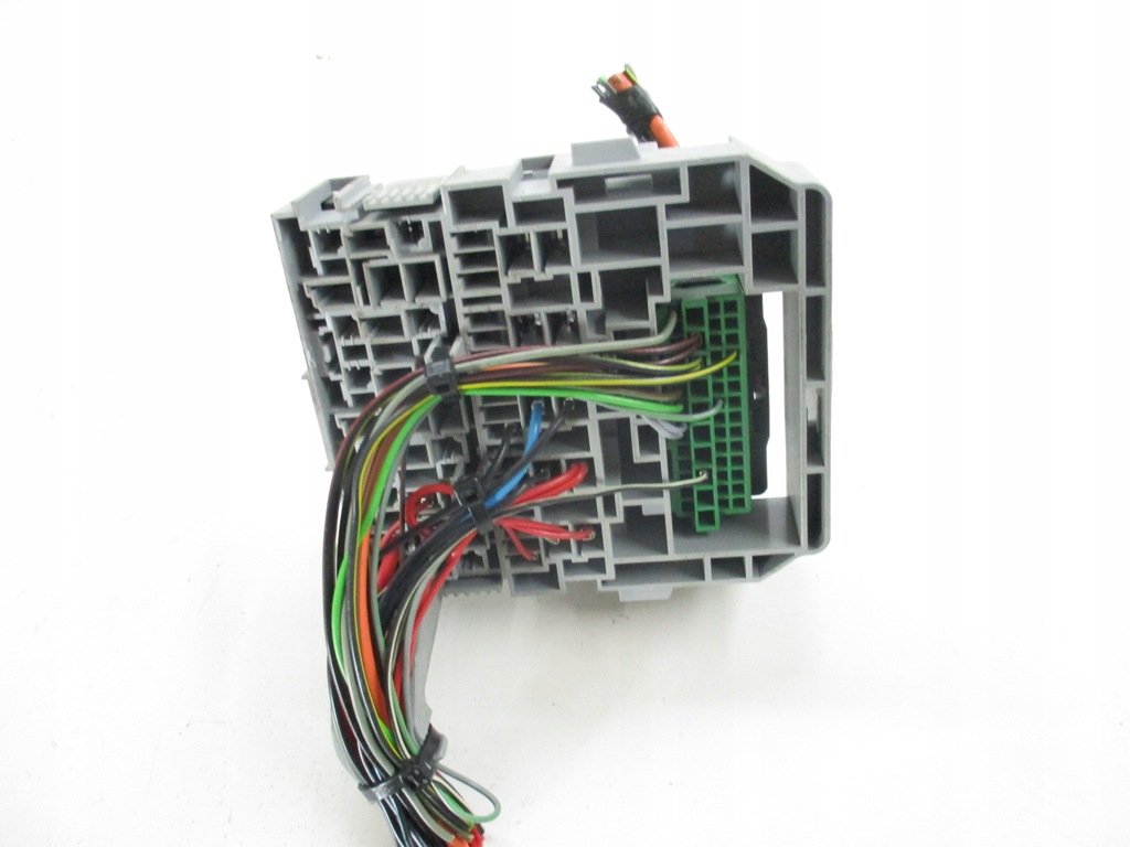 фото №9, Opel meriva a 1.6 16v 03-10 коробка предохранителей