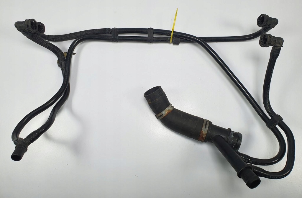 Купити Патрубок труба води range rover 3 l322 5.0 v8 92-2944