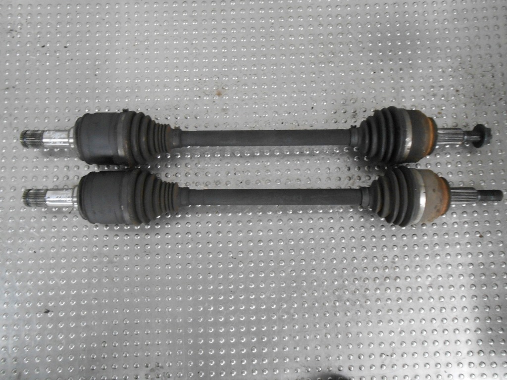 фото №1, Dodge durango iii 3.6i 2016 привідний вал задня 2wd автоматична коробка передач