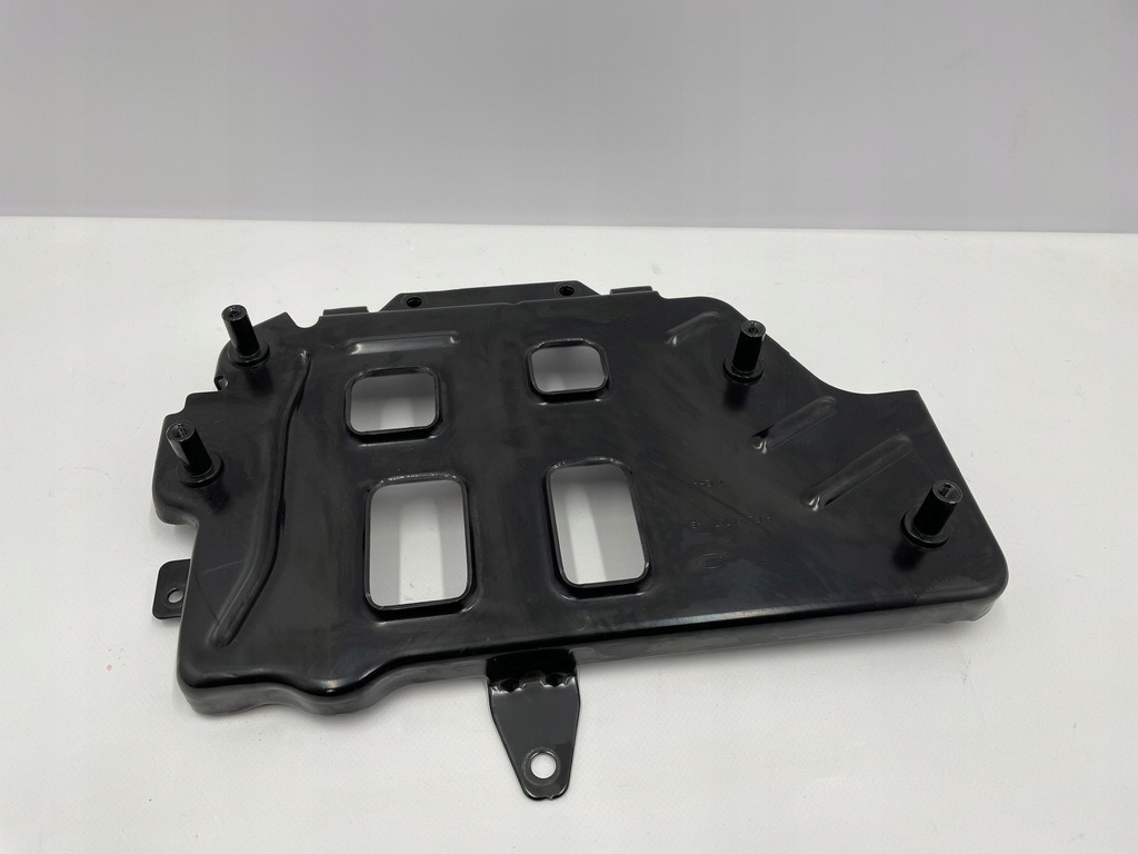 фото №3, Jaguar e-pace discovery evoque кронштейн