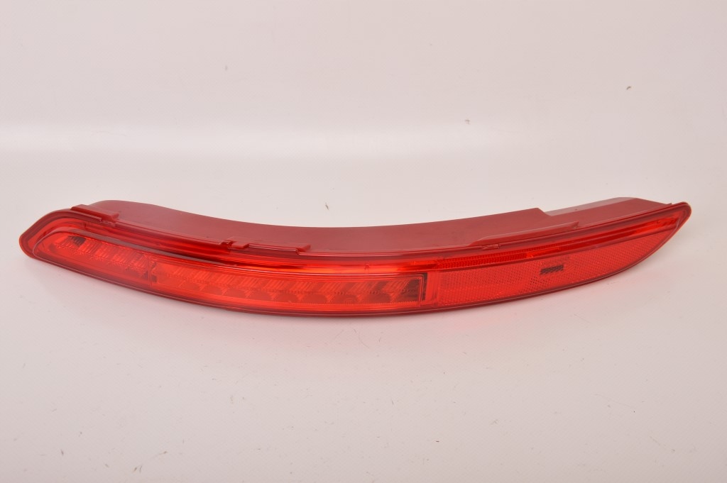 фото №1, Ferrari california t f149 лампа правый задняя 302300