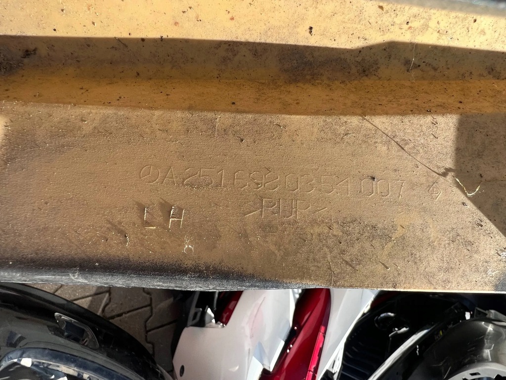 фото №15, Молдинг поріг mercedes r-klasa w251 ліва поріг