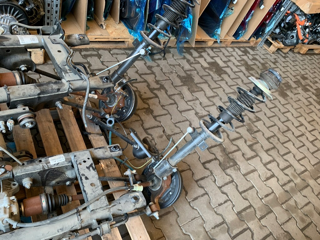 фото №7, Подрамник задние подрамник балка 554032052r 554039483r dacia duster ii 4x4 1.5 dci