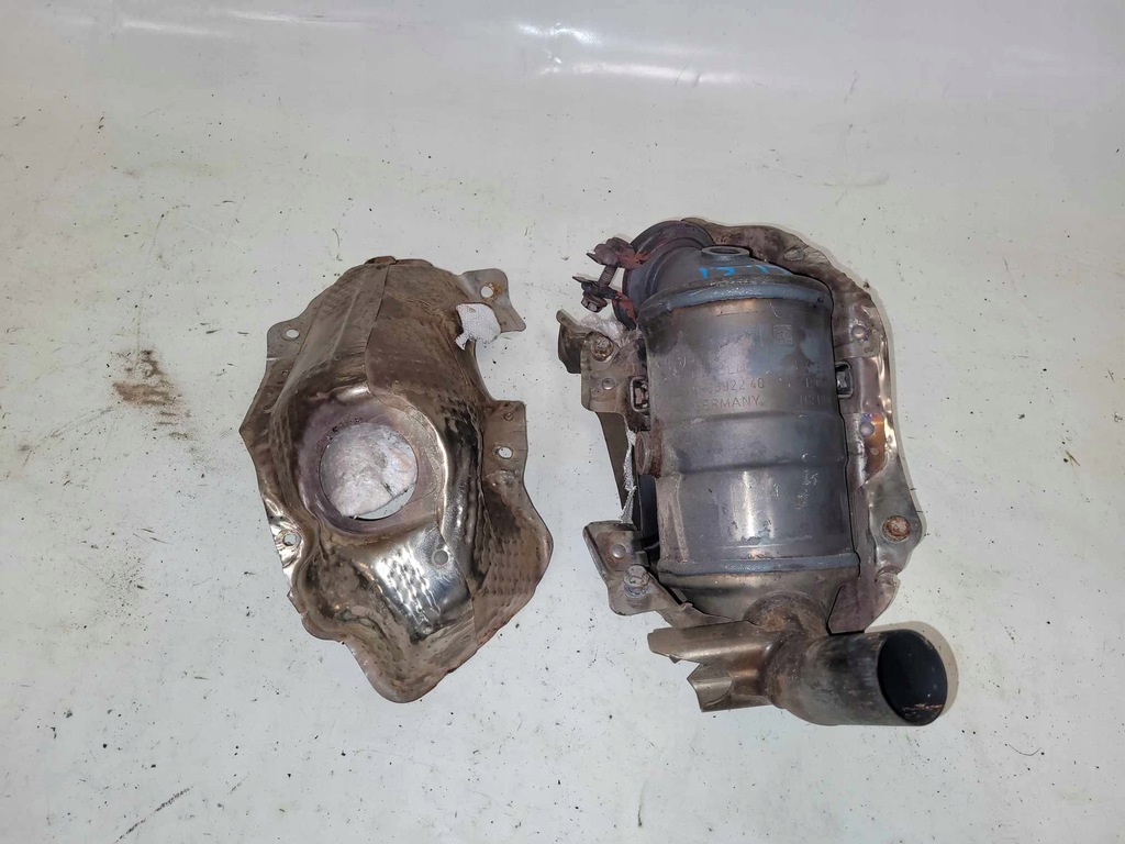 фото №1, Катализатор bmw i3 7649188