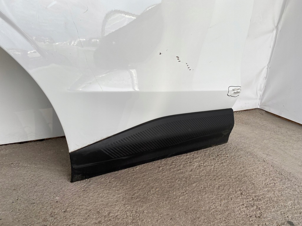 фото №8, Renault megane e-tech 2022r- двері задня праве задні