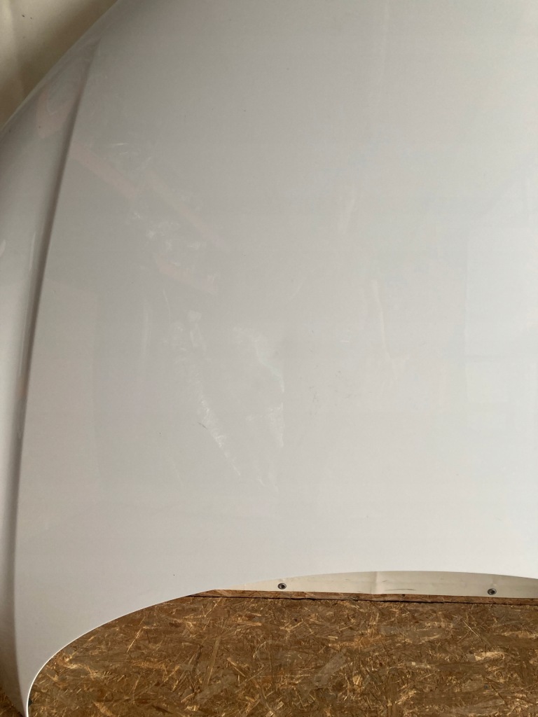 Капот перед передня audi r8 420 в Україні