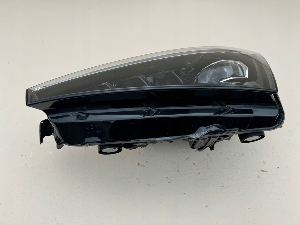 фото №9, Skoda scala 19r- лампа левый перед левая передняя 657941015 full led