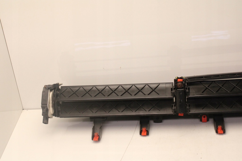 фото №13, Opel insignia a lift 13r- впуск воздуховод воздуха жалюзи