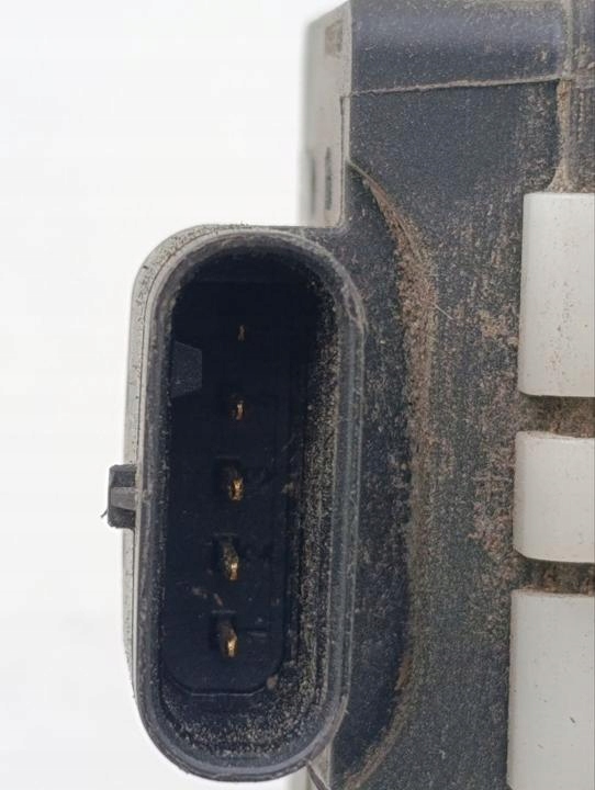 Насос пального bentley bentayga 2017 7333588 в Україні