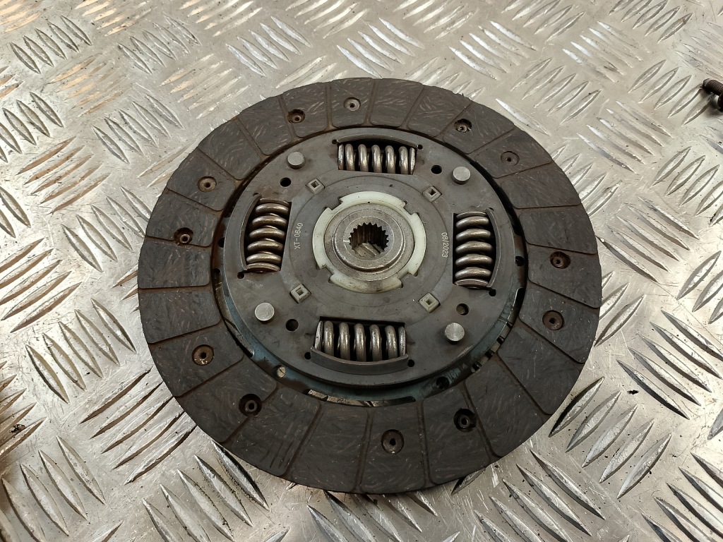 Komletne зчеплення колесо маховик диск притиск fiat albea 1.4 b Недорого
