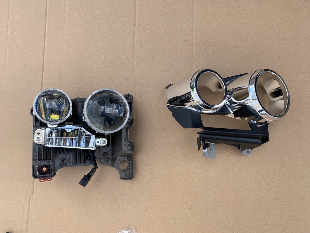 фото №1, Lexus ct модуль лінза led фара правий