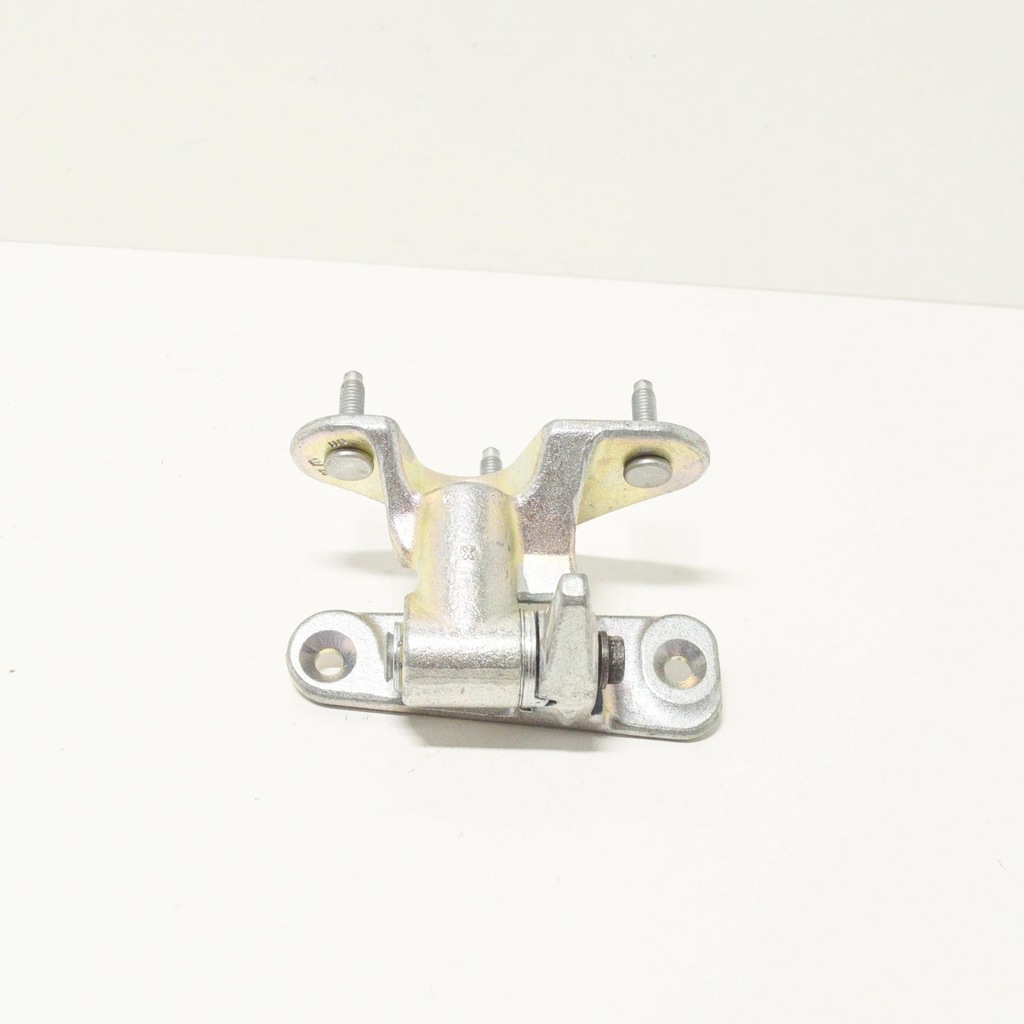 фото №12, Mercedes benz gle w166 нижний петля дверь левых передних a1667200337