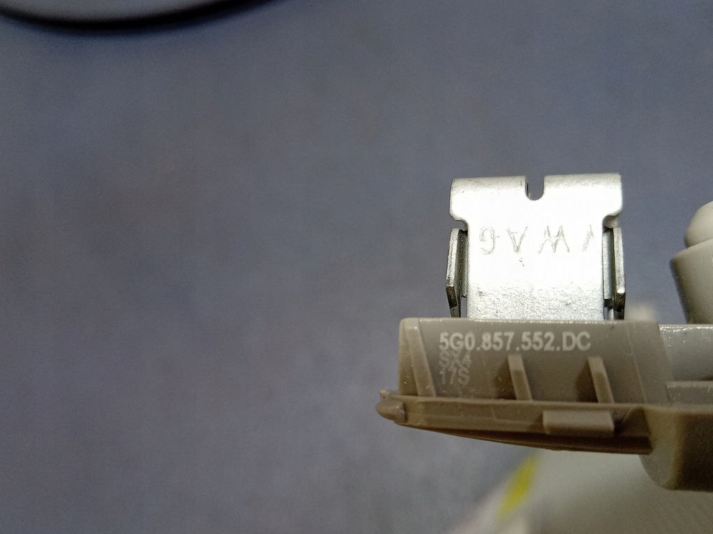 фото №4, Octavia iv защита солнцезащитная правая козырёк