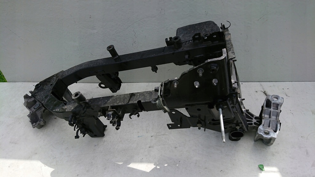 фото №6, Renault zoe підрамник підрамник кронштейн двигуна верхній