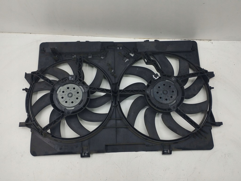 фото №9, Audi a6 c7 2011 электрический вентилятор радиатора