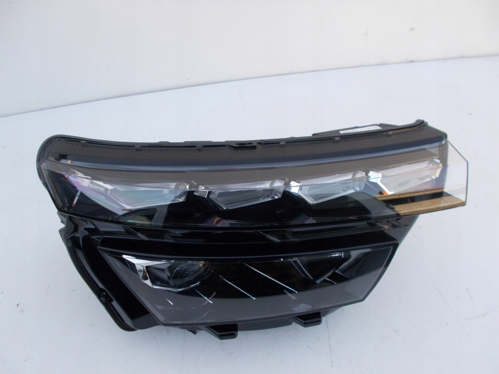 фото №2, Фара лампа skoda kamiq full led 19-22 правий