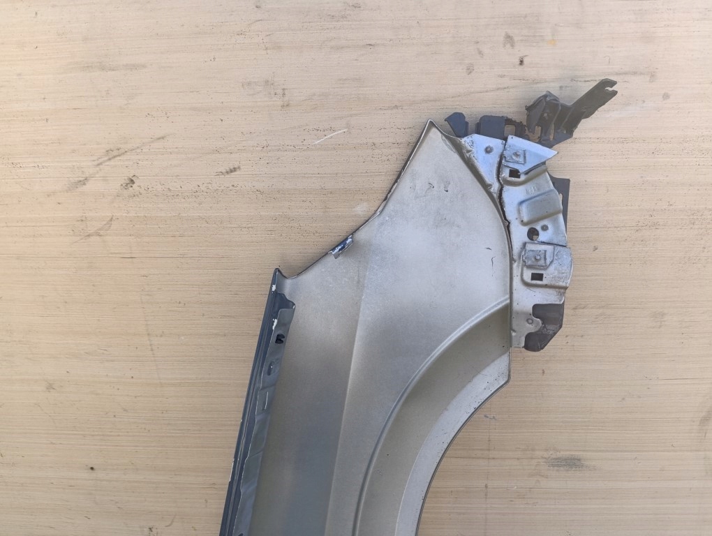 фото №8, Opel vectra c lift крыло перед левый z168