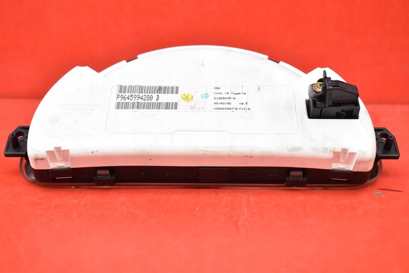 фото №8, Счетчик приборы citroen c3 1 i 1.4 8v 02r