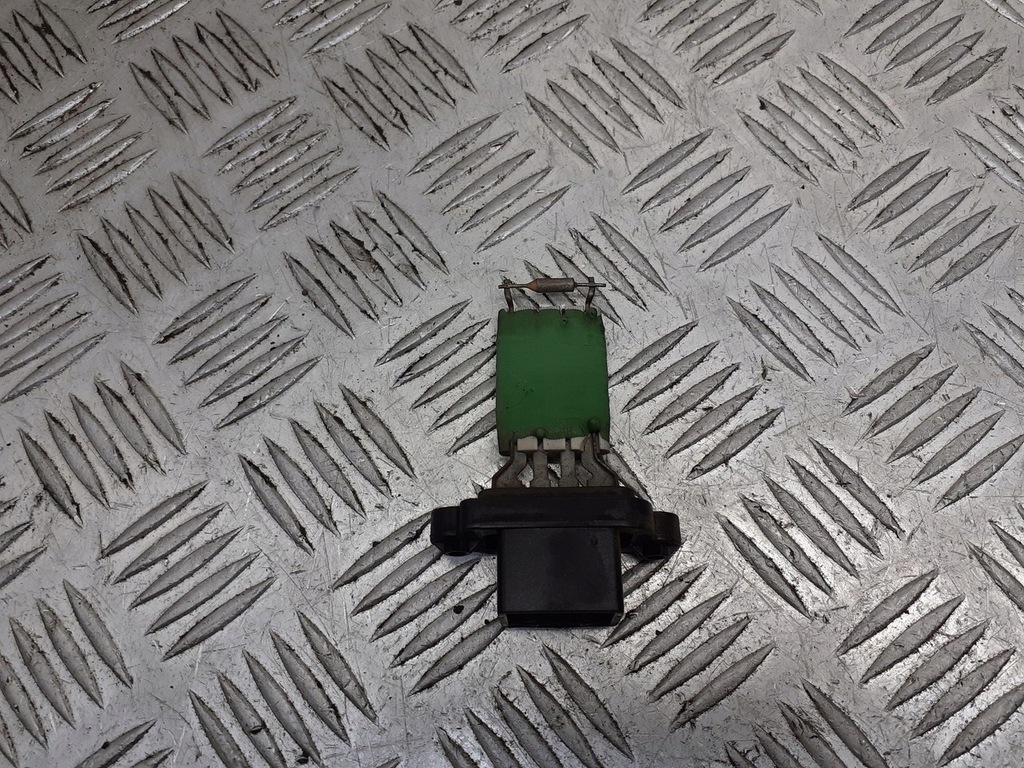 фото №1, Резистор резистор вентилятор ford fiesta mk6