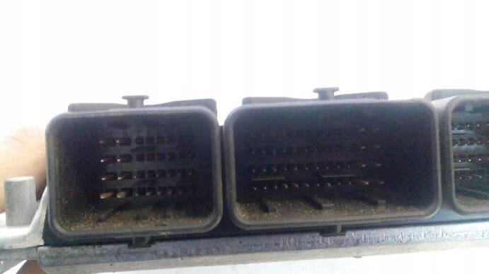 фото №9, Бортовой компьютер двигателя bosch 281 010 483